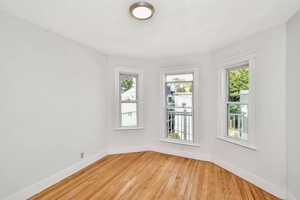 4 bed, 2 bath apartment for rent at 41 Dix St Unit 2, Dorchester — photo 11 of 19