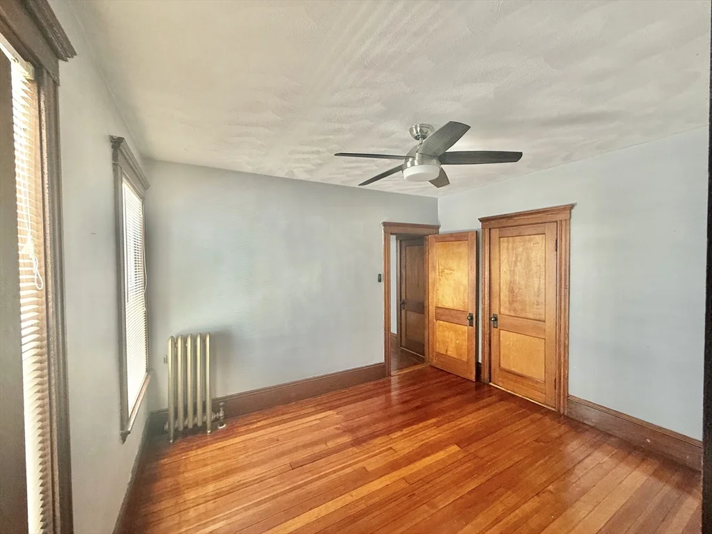 2 bed, 1 bath apartment for rent at 41 Dunbar Ave Unit 1, Glenwood — photo 28 of 42