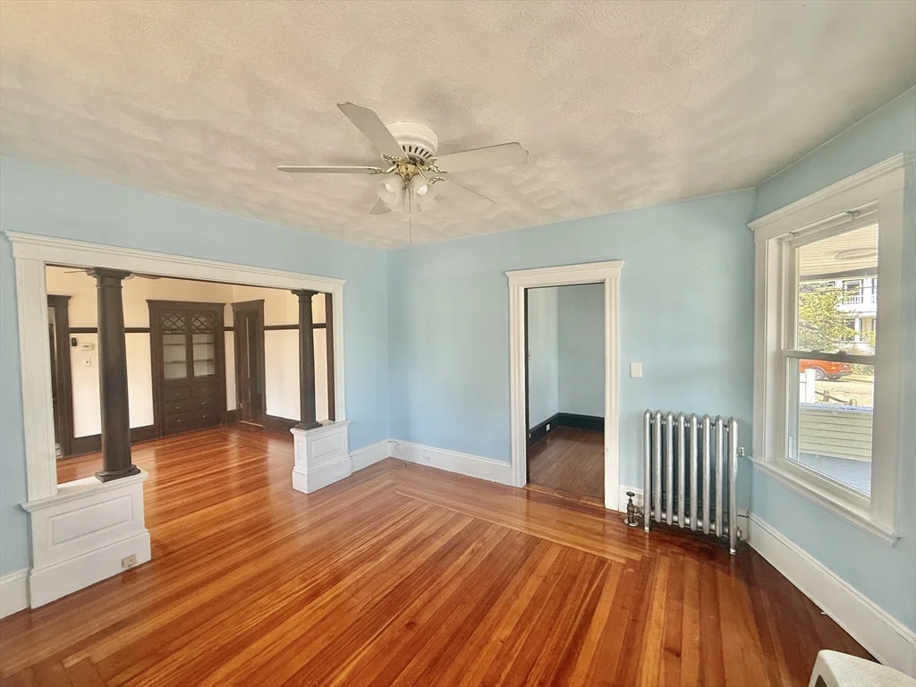 2 bed, 1 bath apartment for rent at 41 Dunbar Ave Unit 1, Glenwood — photo 20 of 42