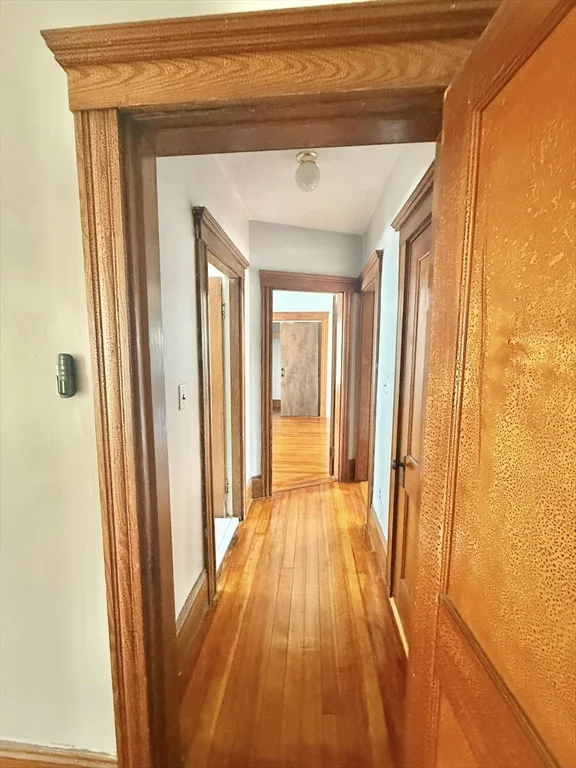 2 bed, 1 bath apartment for rent at 41 Dunbar Ave Unit 1, Glenwood — photo 31 of 42