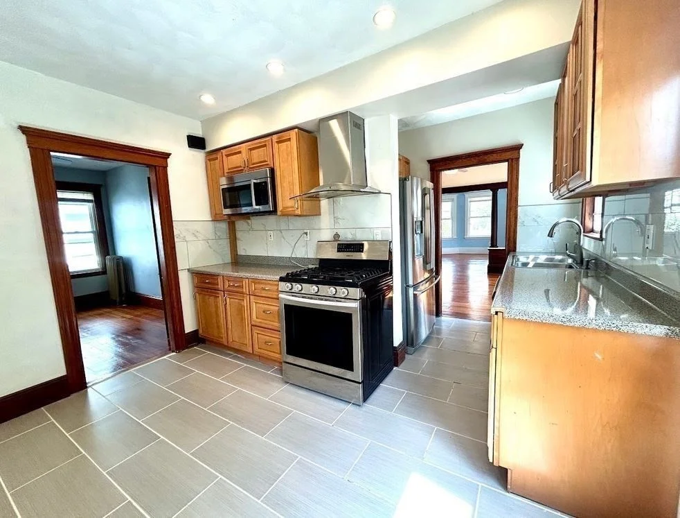 2 bed, 1 bath apartment for rent at 41 Dunbar Unit 1, Glenwood — photo 7 of 19