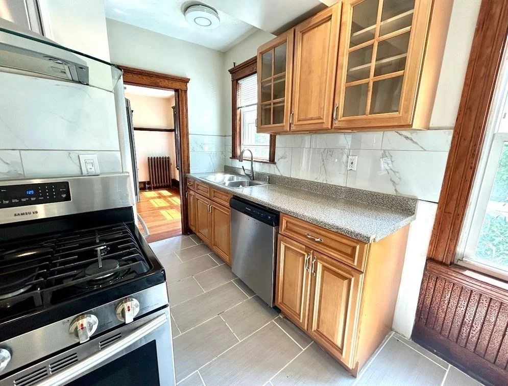 2 bed, 1 bath apartment for rent at 41 Dunbar Unit 1, Glenwood — photo 12 of 19