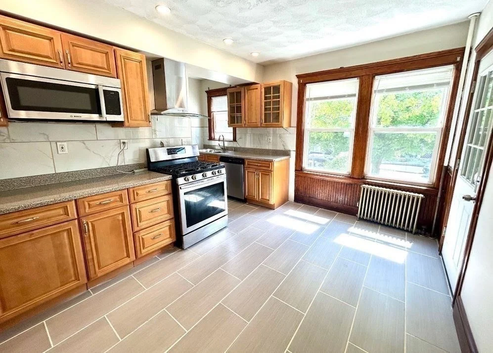 2 bed, 1 bath apartment for rent at 41 Dunbar Unit 1, Glenwood — photo 8 of 19