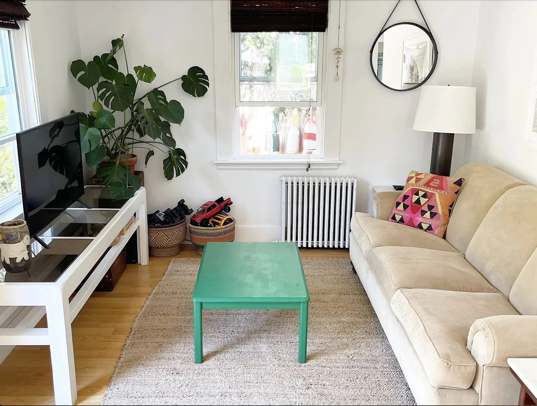 1 bed, 1 bath apartment for rent at 41 E Main St, Gloucester — photo 2 of 8