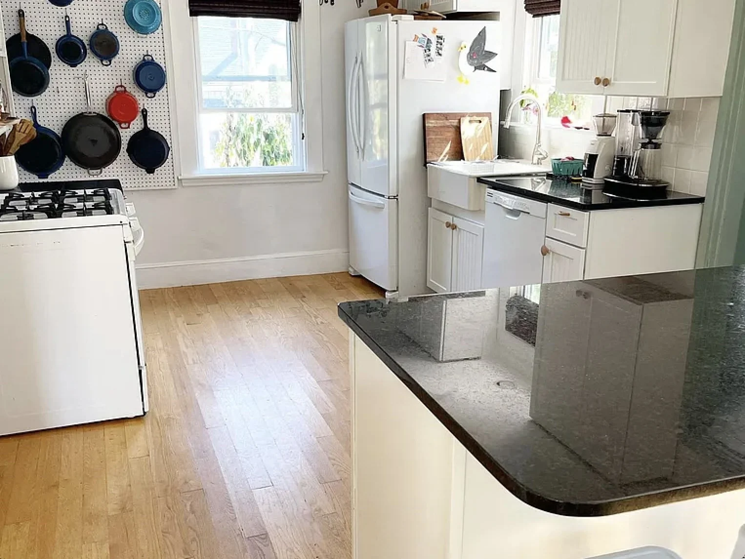 1 bed, 1 bath apartment for rent at 41 E Main St, Gloucester — photo 4 of 8