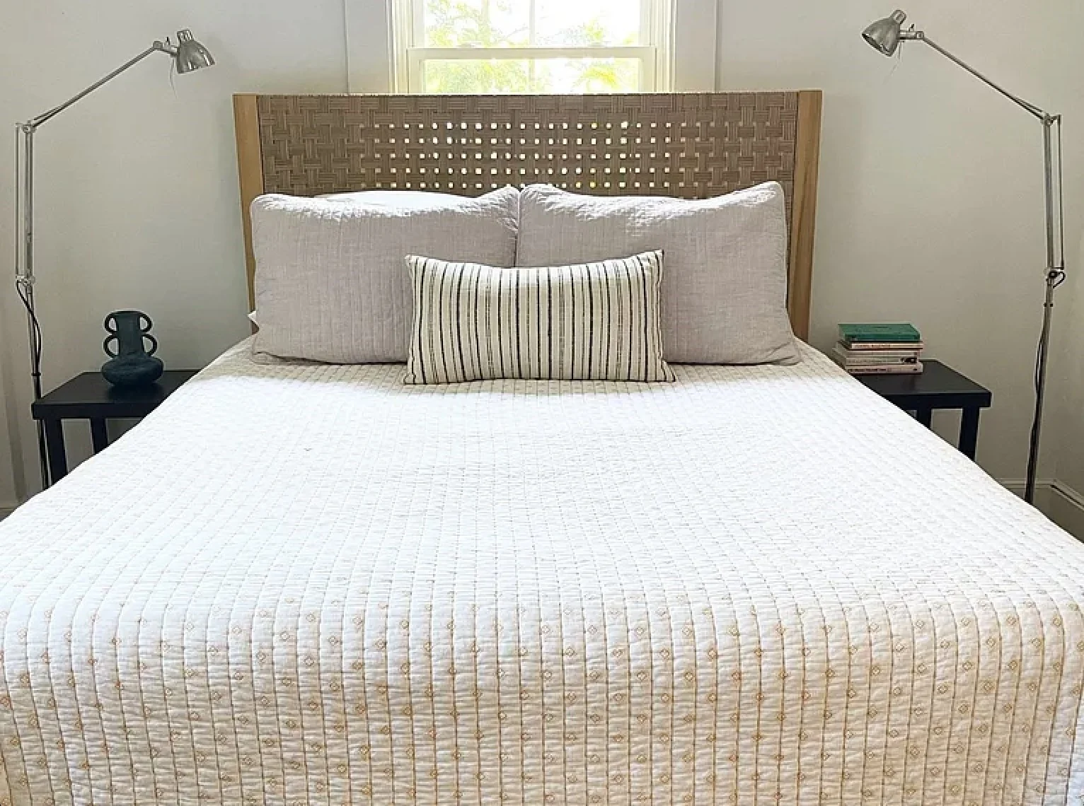 1 bed, 1 bath apartment for rent at 41 E Main St, Gloucester — photo 3 of 8
