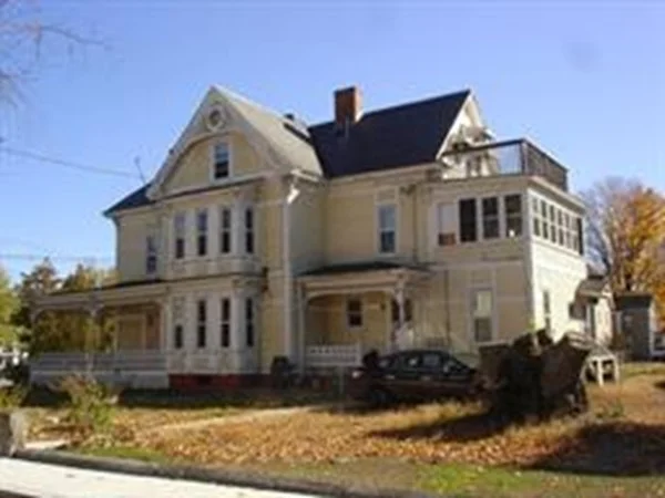1 bed, 1 bath apartment for rent at 41 East Main St Unit 3, Ayer — photo 2 of 20