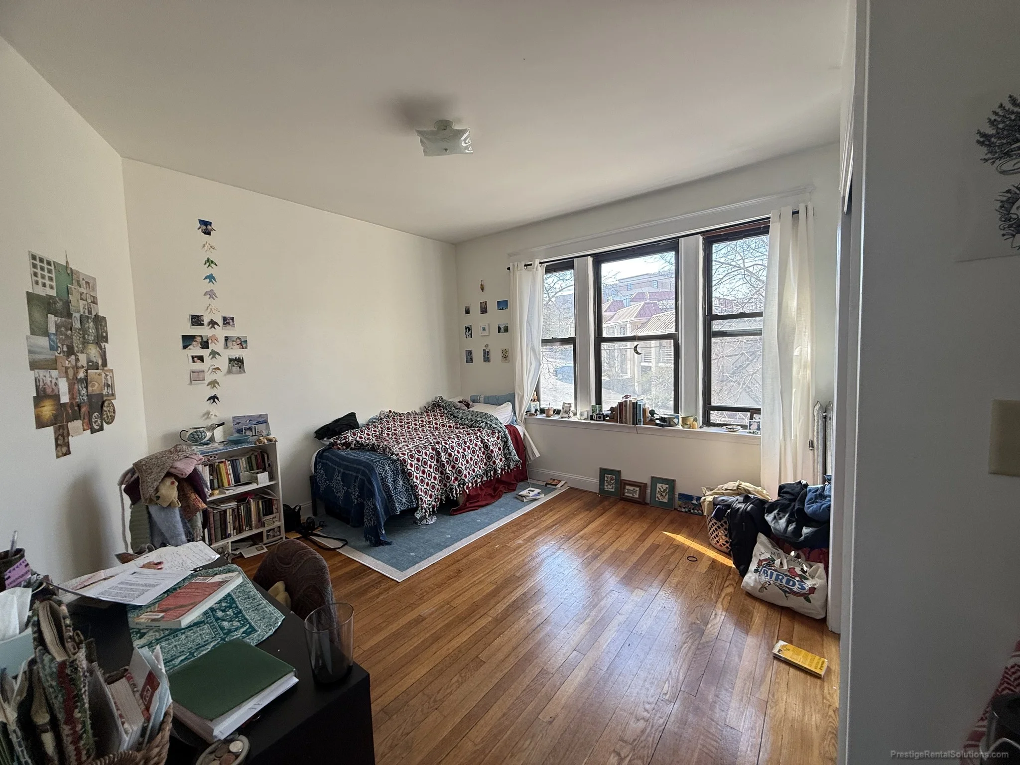 4 bed, 2 bath apartment for rent at 41 Egremont Rd Unit 3, Brighton — photo 13 of 17