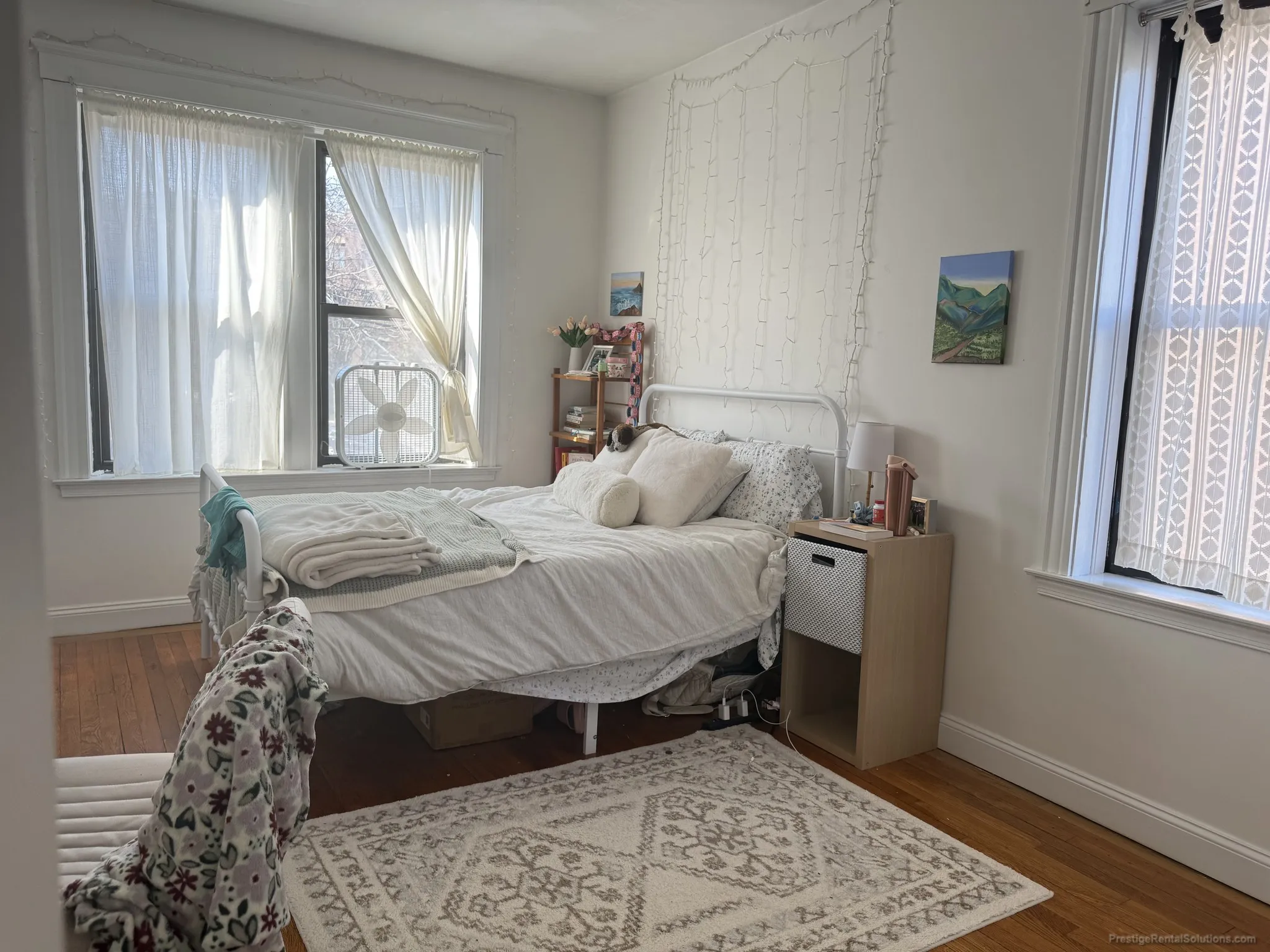 4 bed, 2 bath apartment for rent at 41 Egremont Rd Unit 5, Brighton — photo 10 of 16