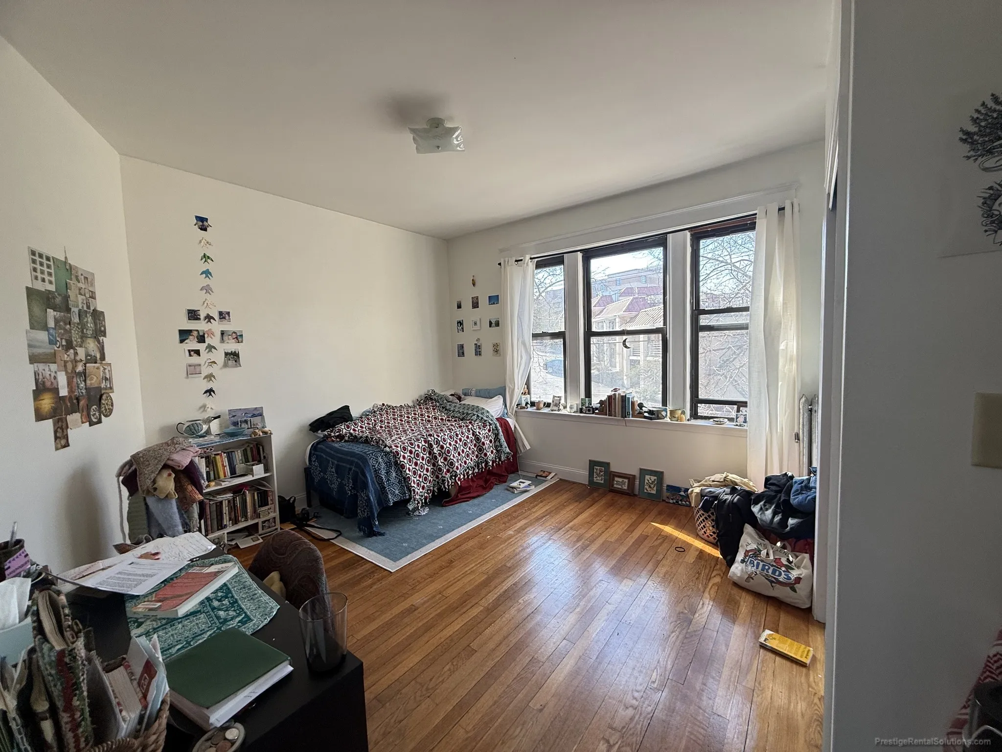 4 bed, 2 bath apartment for rent at 41 Egremont Rd Unit 5, Brighton — photo 11 of 16