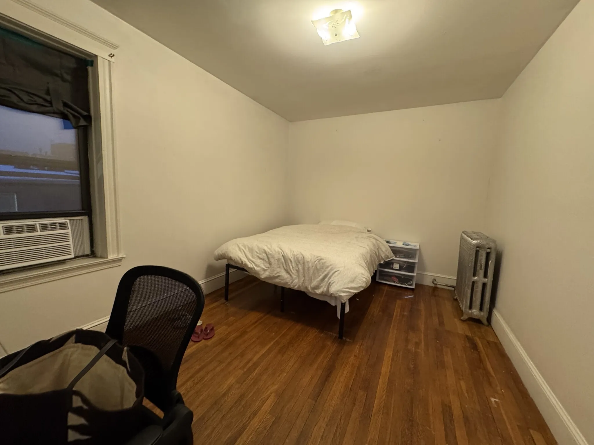 5 bed, 2 bath apartment for rent at 41 Egremont Rd Unit 6, Brighton — photo 11 of 37