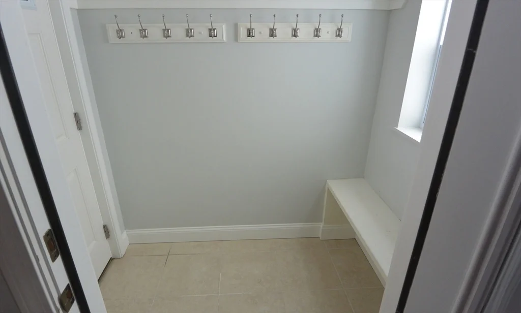 3 bed, 2 bath apartment for rent at 41 Eldred Unit n/a, Lexington — photo 12 of 13
