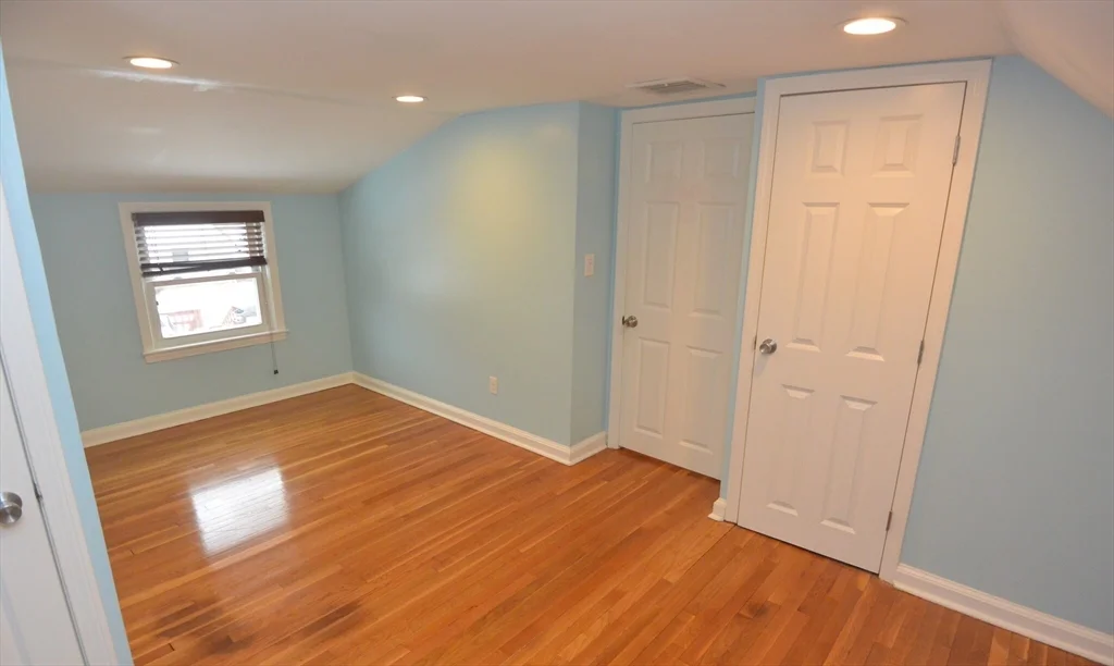 3 bed, 2 bath apartment for rent at 41 Eldred Unit n/a, Lexington — photo 10 of 13