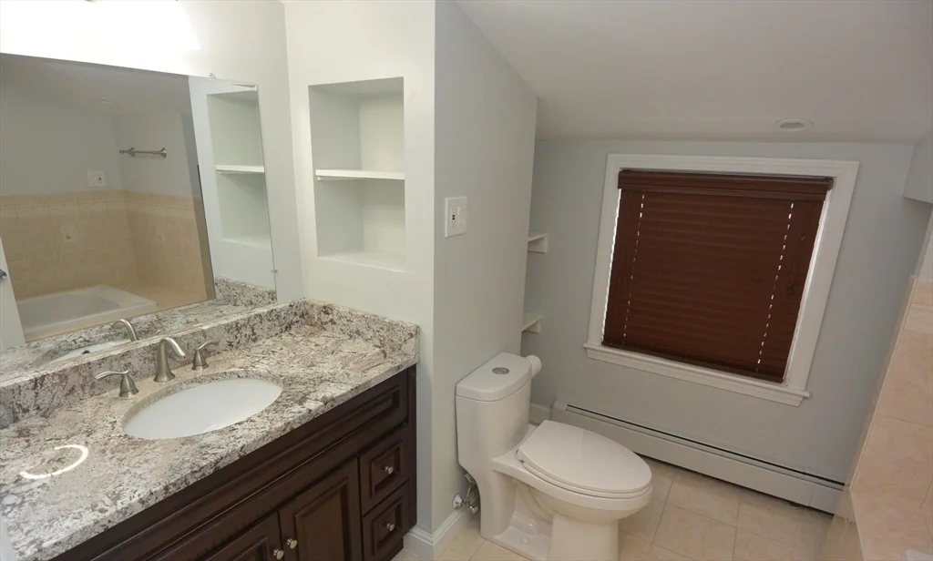 3 bed, 2 bath apartment for rent at 41 Eldred Unit n/a, Lexington — photo 7 of 13