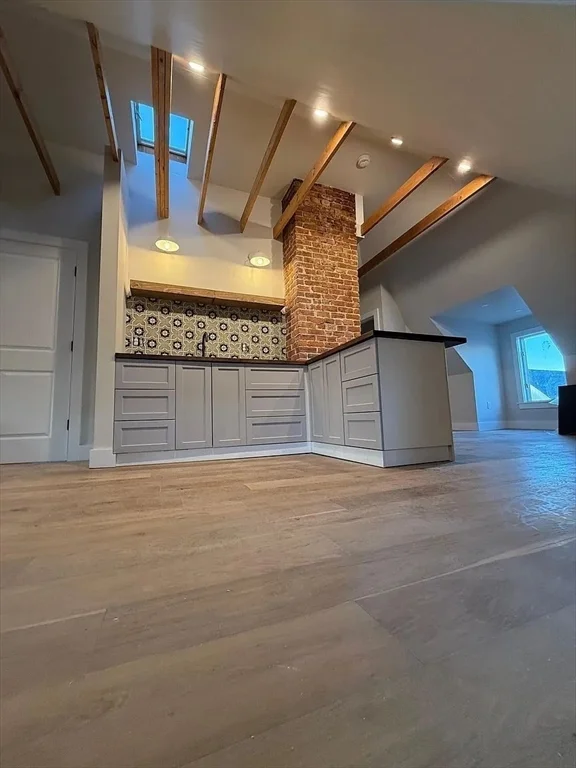 Studio bed, 1 bath apartment for rent at 41 Fernwood Ave Unit 3, Revere — photo 3 of 11