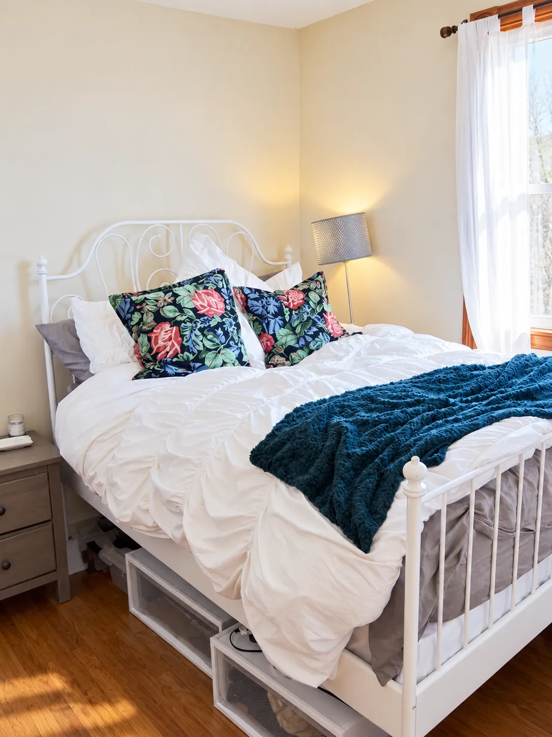2 bed, 1 bath apartment for rent at 41 Garden St Unit 10, Beacon Hill — photo 5 of 8