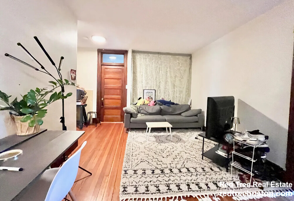 3 bed, 1 bath apartment for rent at 41 Gordon St Unit 3, Allston — photo 14 of 22