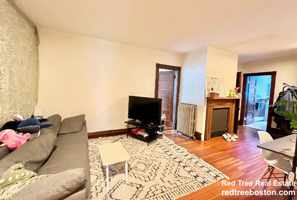 3 bed, 1 bath apartment for rent at 41 Gordon St Unit 3, Allston — photo 13 of 22