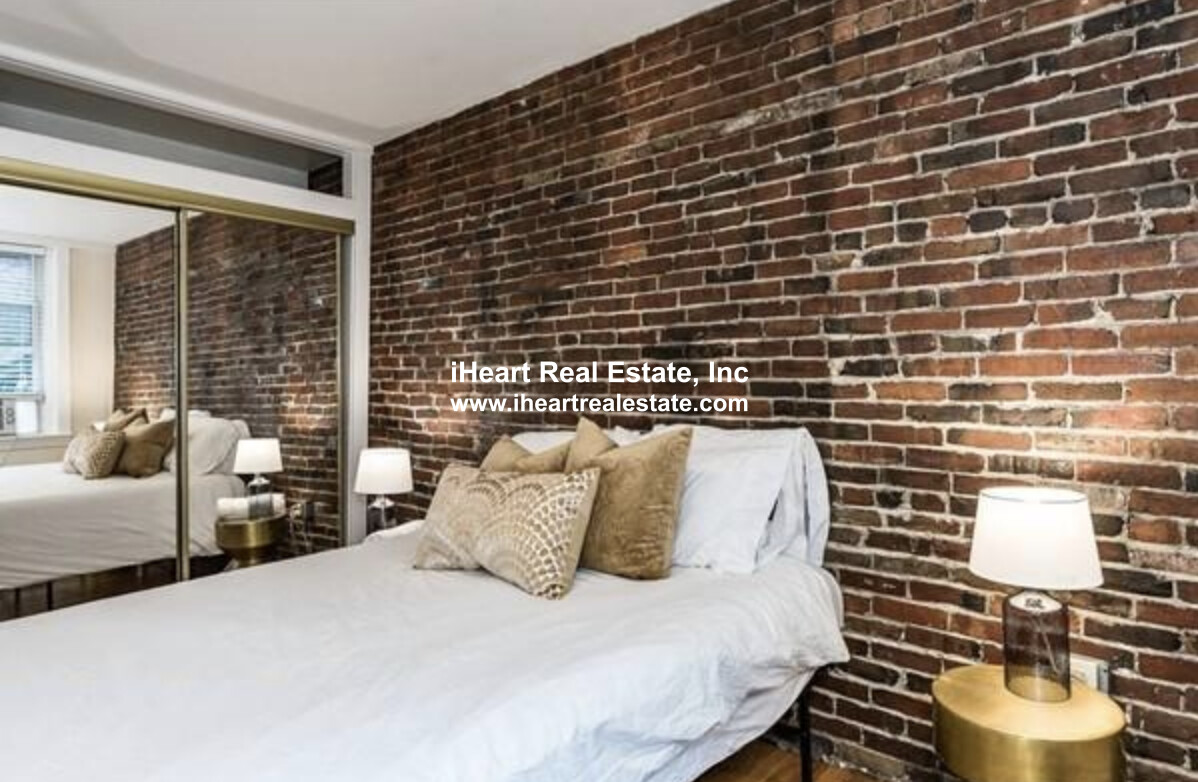 2 bed, 1 bath apartment for rent at 41 Grove St Unit 3, Beacon Hill — photo 8 of 10