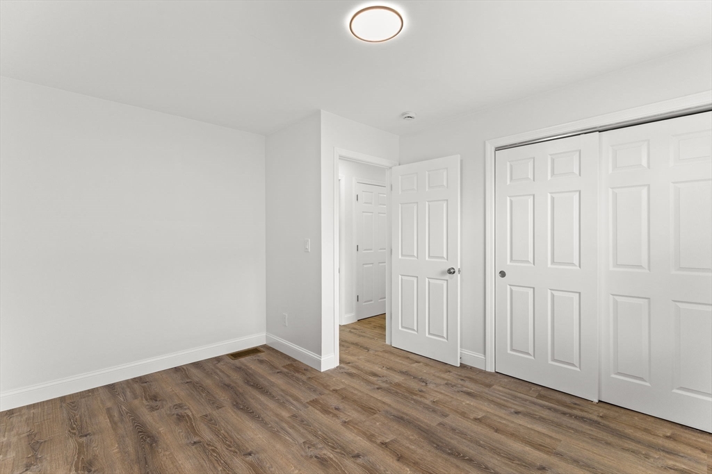 4 bed, 2 bath apartment for rent at 41 Hampton St Unit 1, Providence — photo 23 of 40