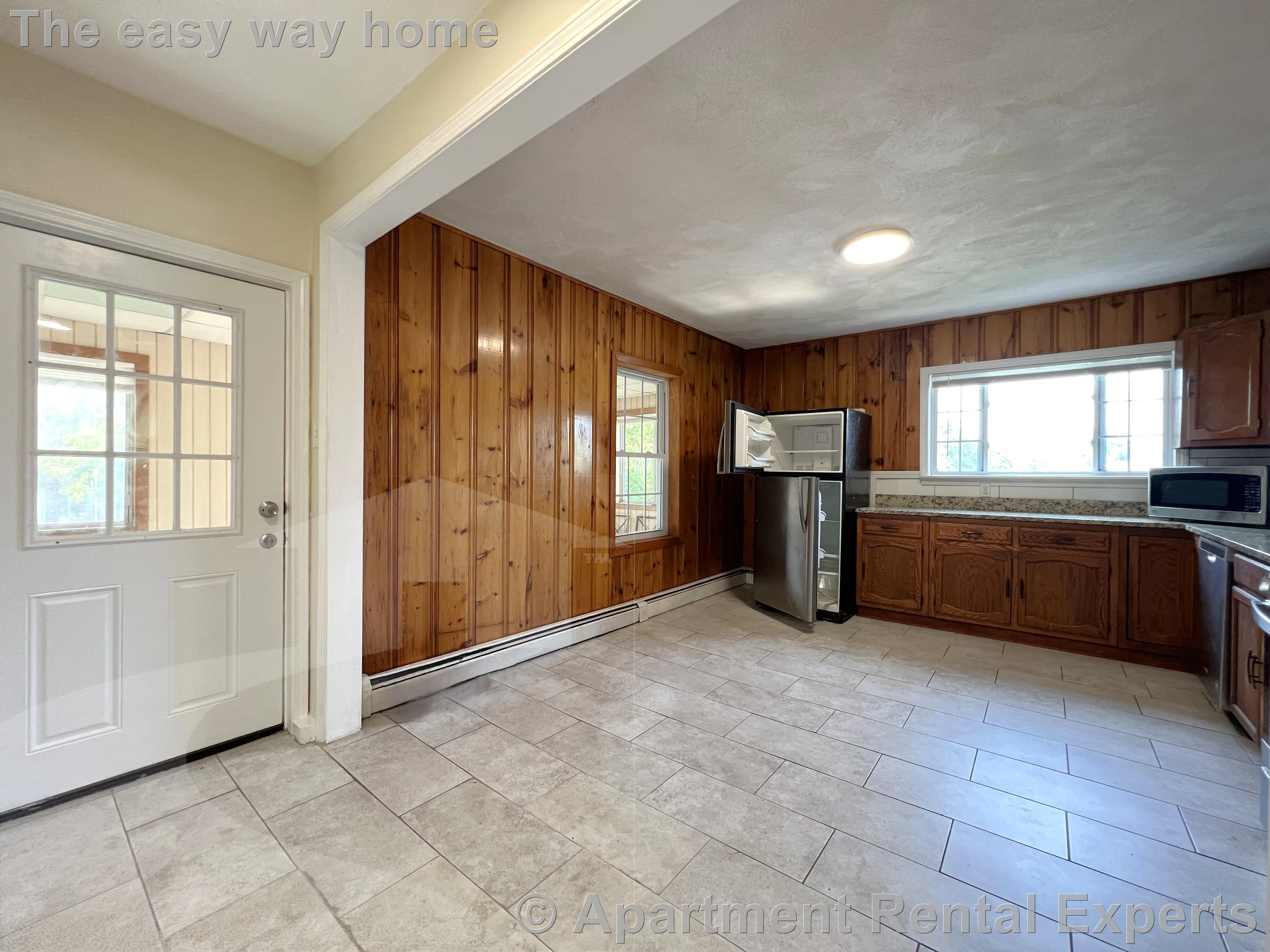 4 bed, 1 bath apartment for rent at 41 Hancock Ave Unit 2, Tufts — photo 4 of 28