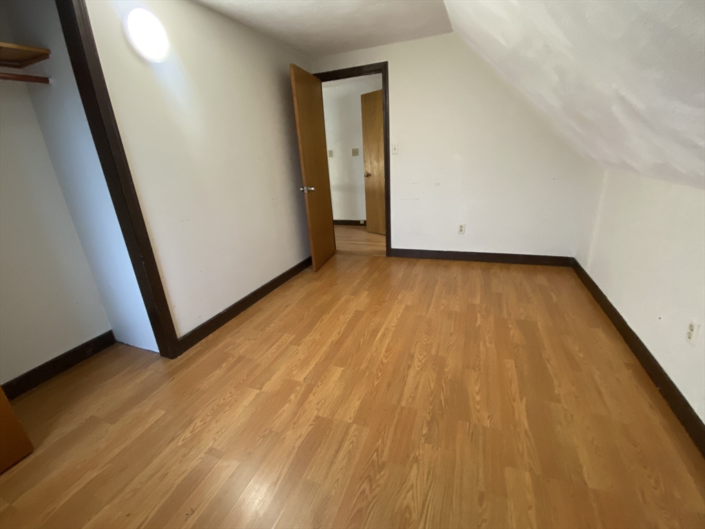 4 bed, 1 bath apartment for rent at 41 Hancock Ave Unit U2, Medford — photo 13 of 15