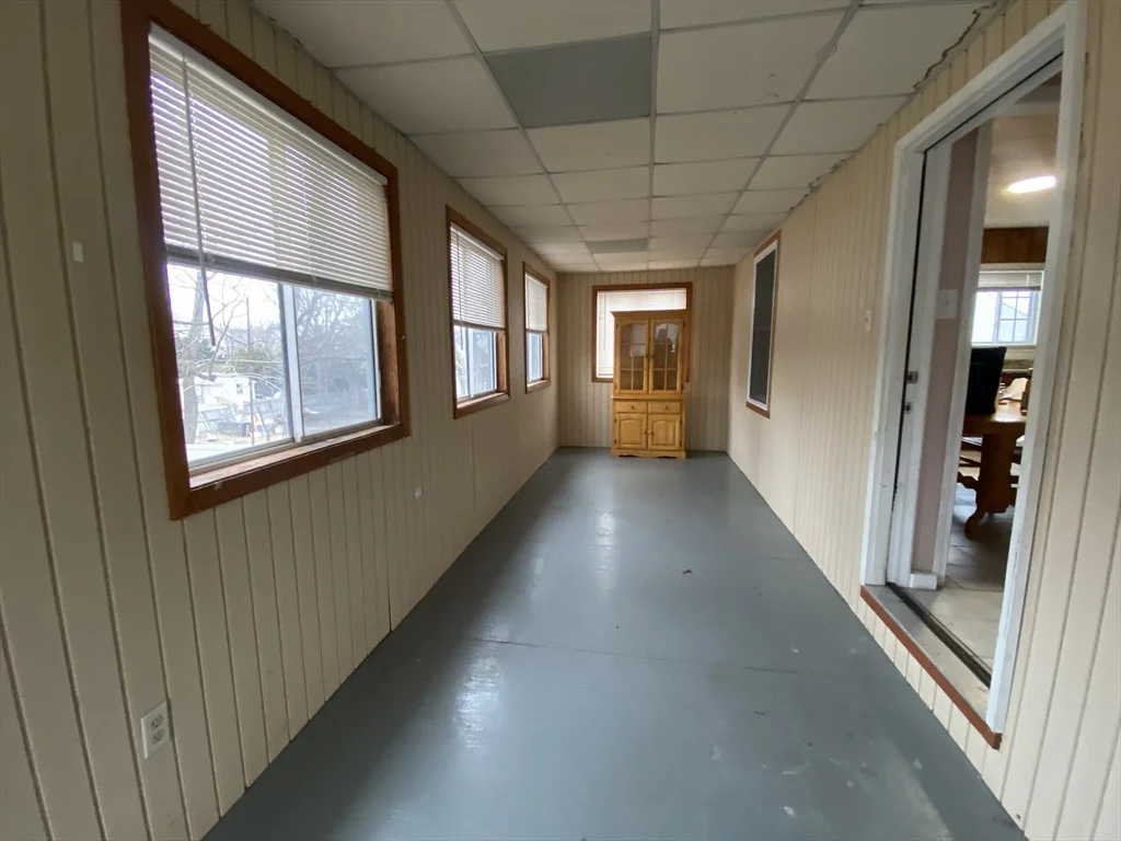 5 bed, 1 bath apartment for rent at 41 Hancock Ave Unit UNIT2, Medford — photo 12 of 12