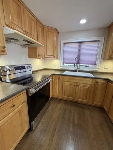3 bed, 1 bath apartment for rent at 41 Hathaway Ave, Centerville (Bvly) — photo 7 of 20