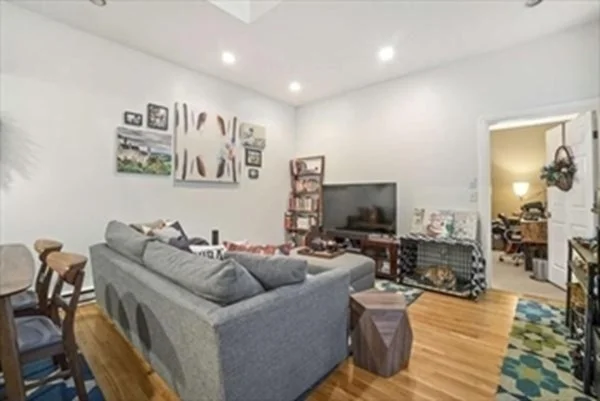 1 bed, 1 bath apartment for rent at 41 Haven St Unit B-6, South End — photo 3 of 15