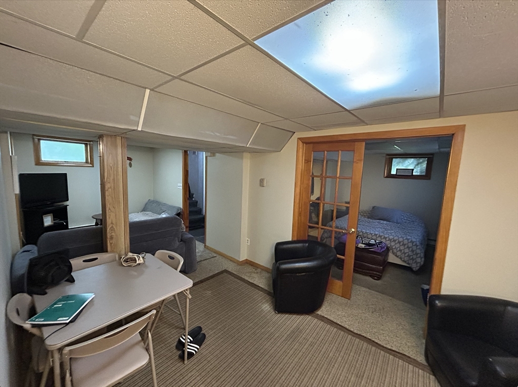 1 bed, 1 bath apartment for rent at 41 Hull St Unit B, Belmont — photo 2 of 14