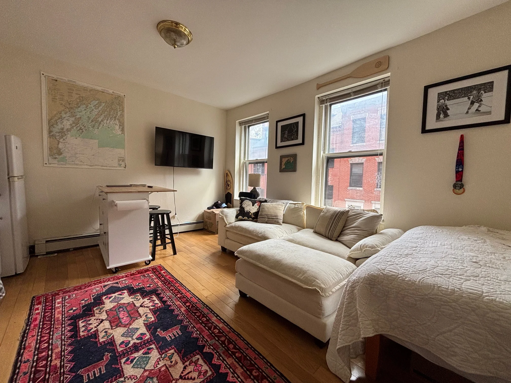 Studio bed, 1 bath apartment for rent at 41 Irving St Unit 3, Beacon Hill