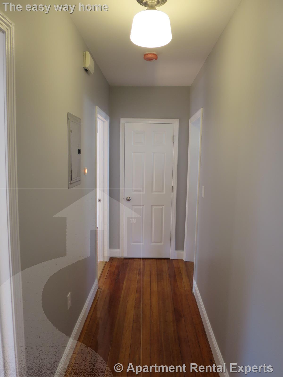 2 bed, 1 bath apartment for rent at 41 Ivaloo St Unit 3, Porter Square — photo 5 of 9