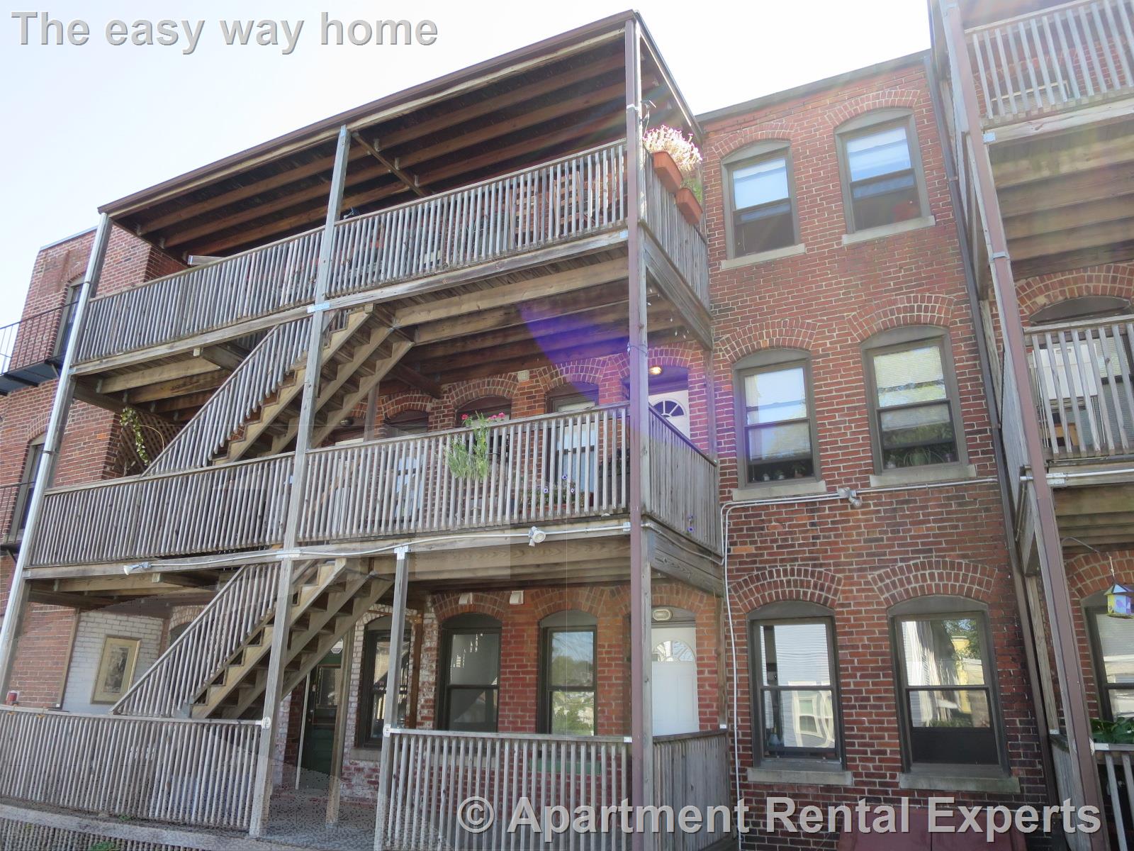 2 bed, 1 bath apartment for rent at 41 Ivaloo St Unit 3, Porter Square — photo 8 of 9