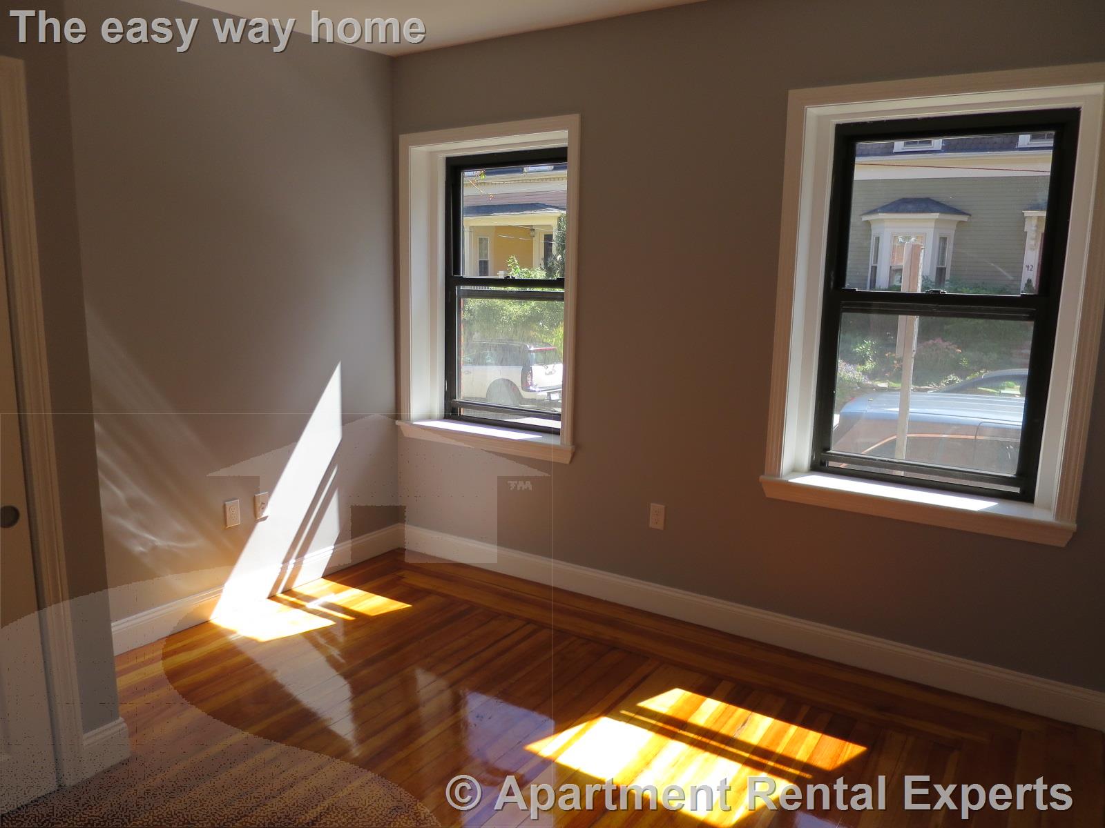 2 bed, 1 bath apartment for rent at 41 Ivaloo St Unit 3, Porter Square — photo 4 of 9