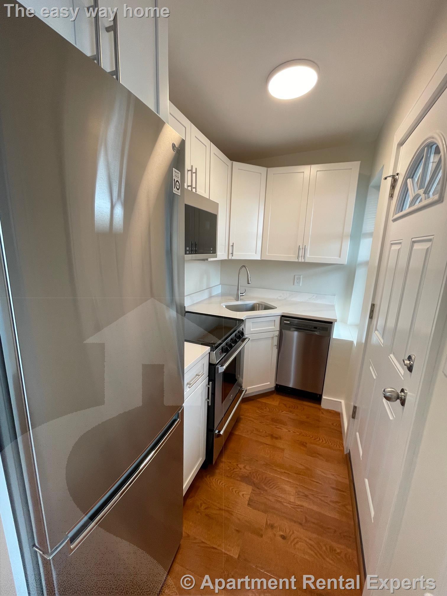 1 bed, 1 bath apartment for rent at 41 Ivaloo St Unit 7, Porter Square — photo 4 of 10
