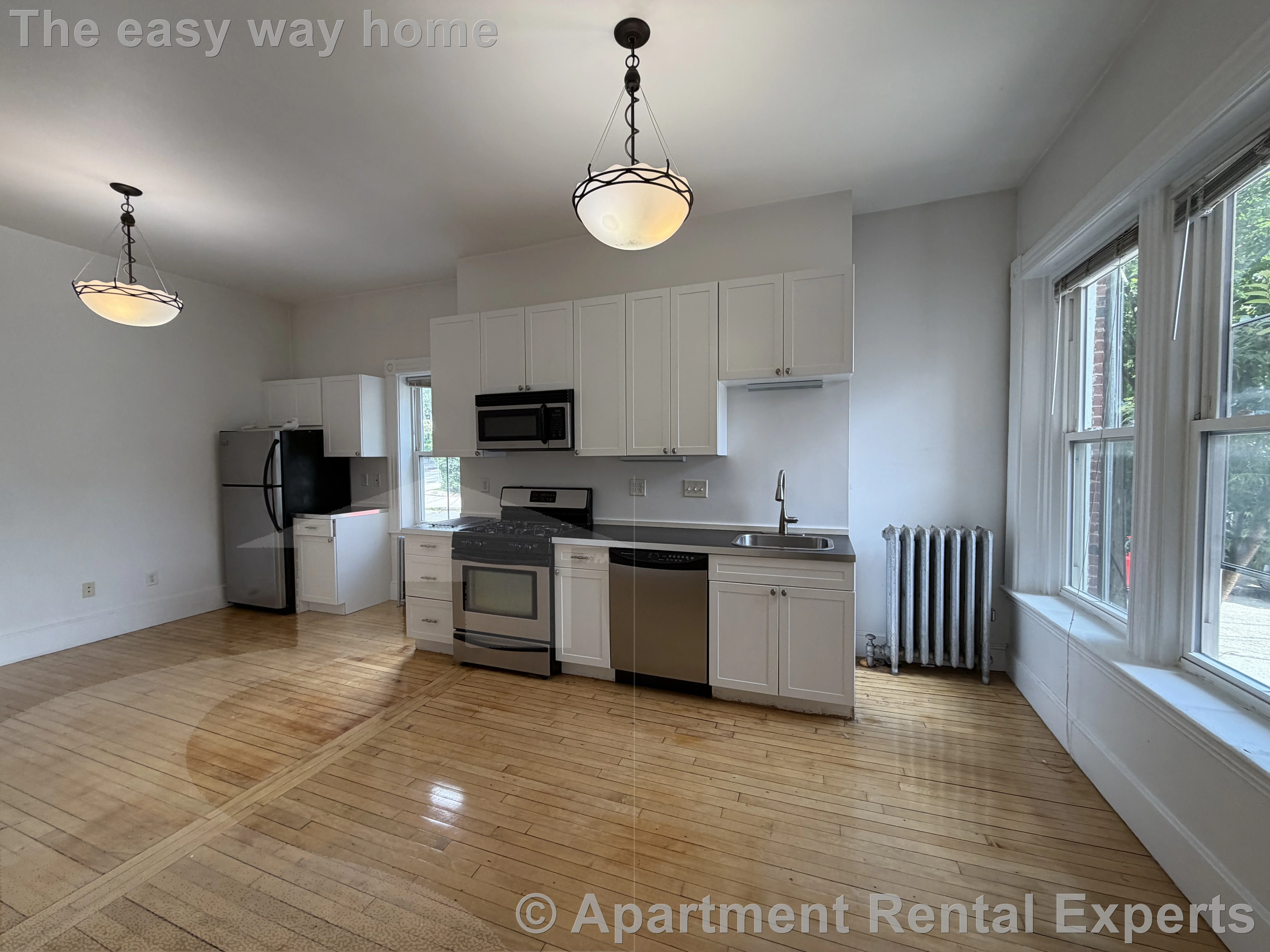 1 bed, 1 bath apartment for rent at 41 Laurel St Unit 1, Spring Hill — photo 2 of 11