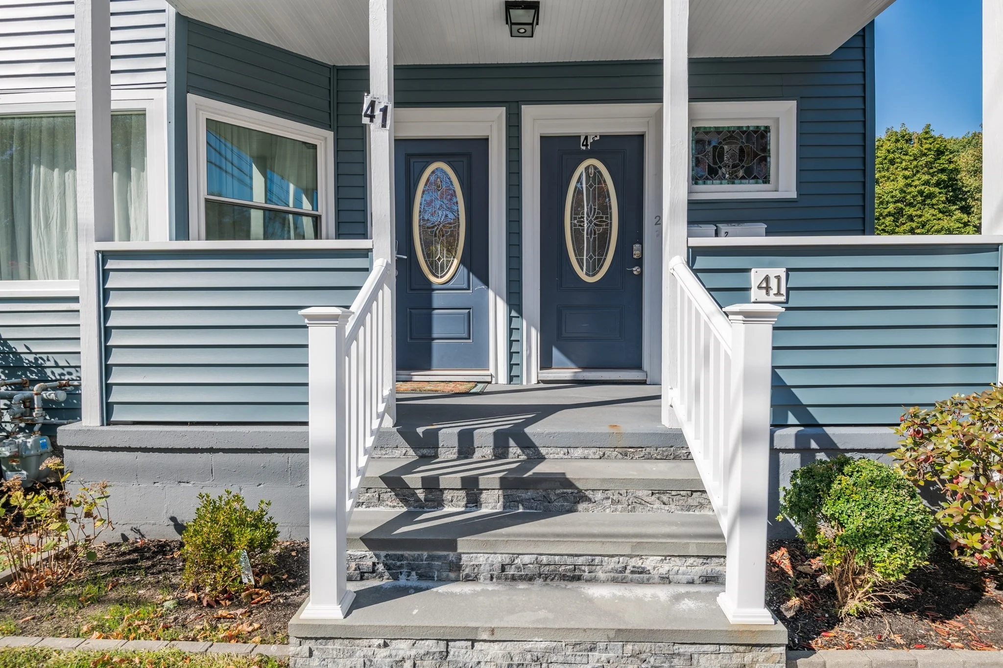 4 bed, 2 bath apartment for rent at 41 Liberty Hill Ave Unit 2, Salem — photo 2 of 28