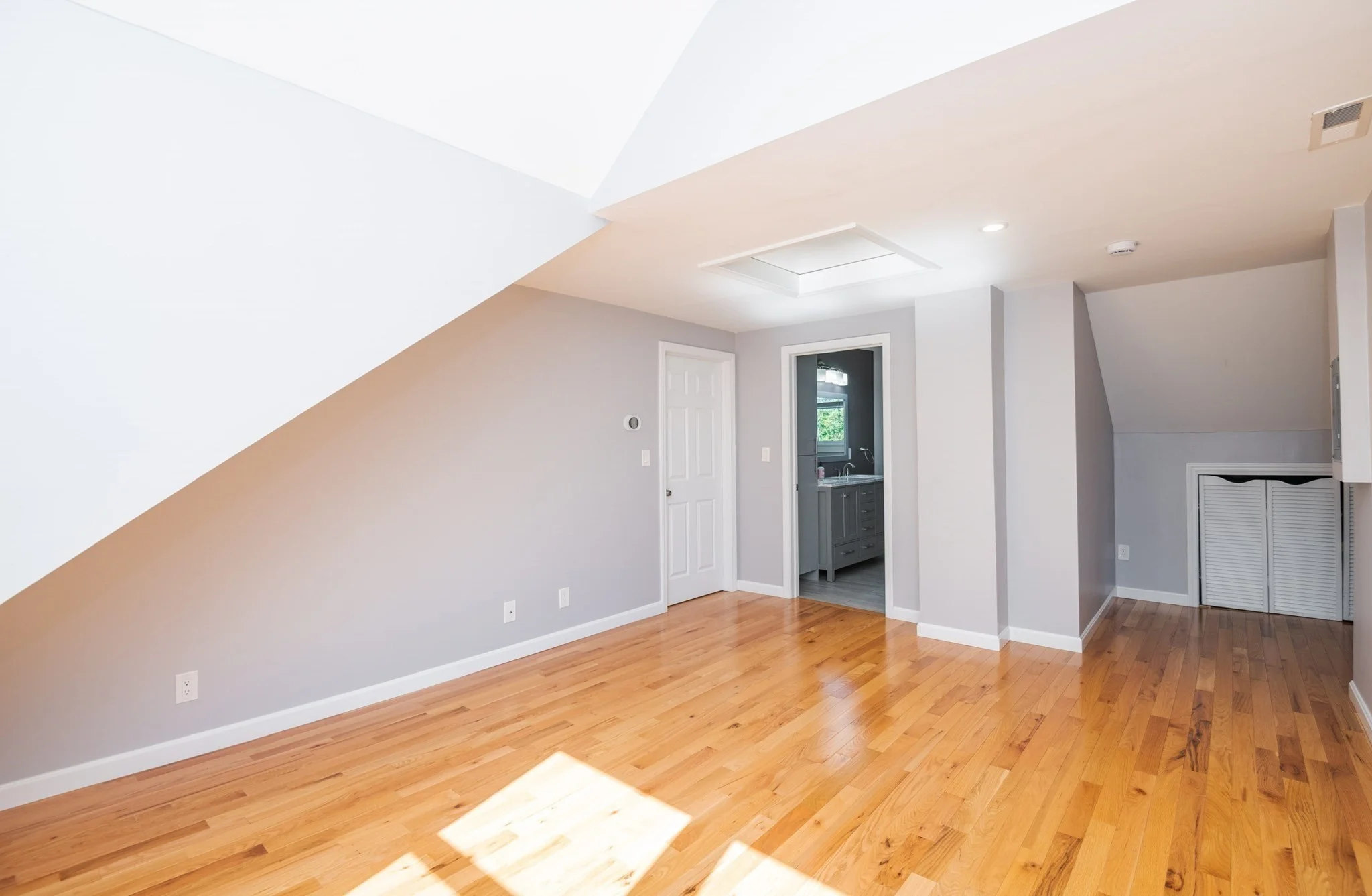 4 bed, 2 bath apartment for rent at 41 Liberty Hill Ave Unit 2, Salem — photo 23 of 28