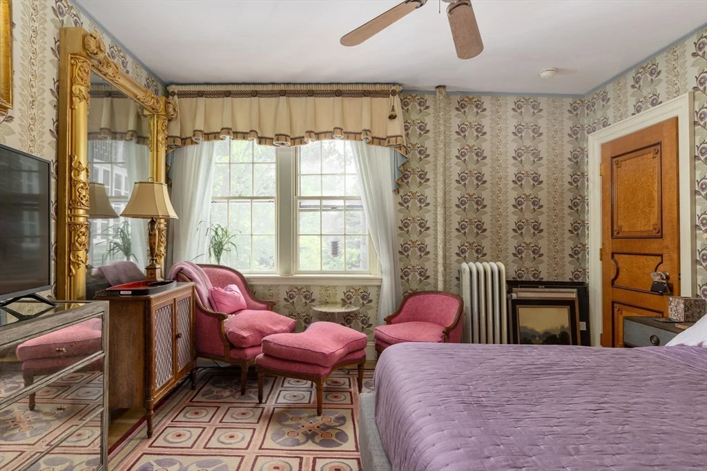1 bed, 1 bath apartment for rent at 41 Linnaean Unit 32, Avon Hill — photo 11 of 15