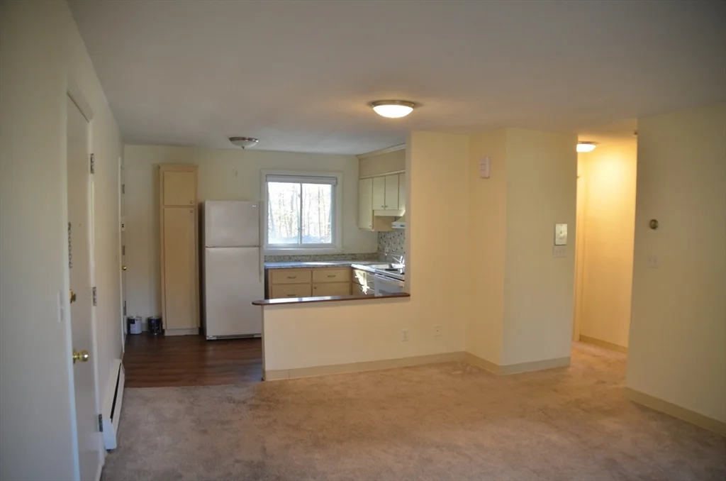 2 bed, 1 bath apartment for rent at 41 Lionel Ave Unit D, Waltham — photo 6 of 19