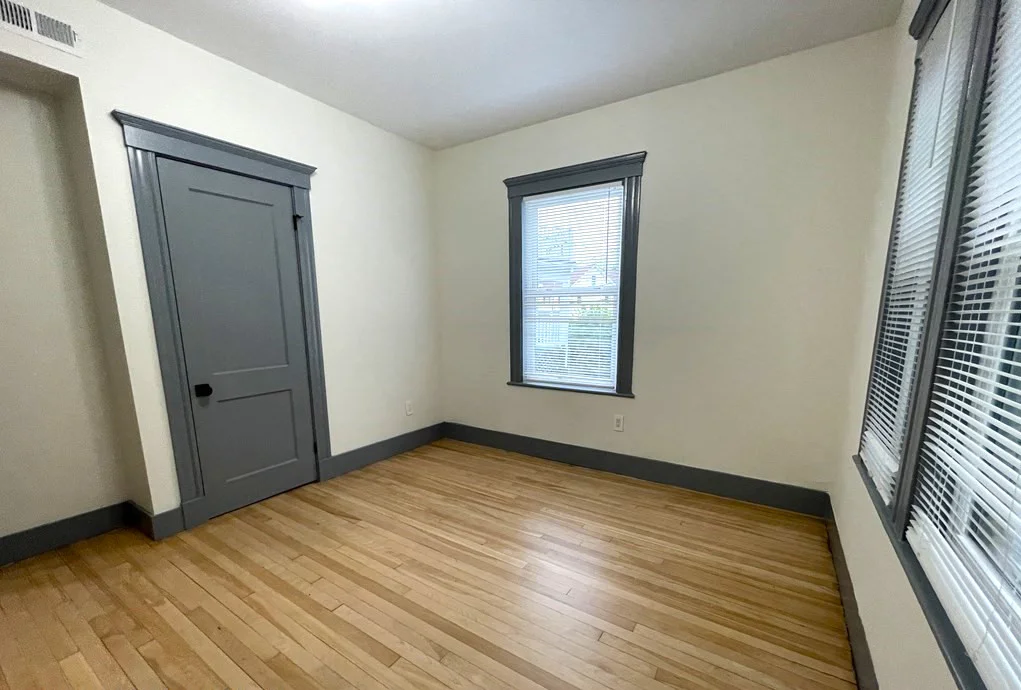 4 bed, 2 bath apartment for rent at 41 Long Ave Unit 2A, Brighton — photo 10 of 11