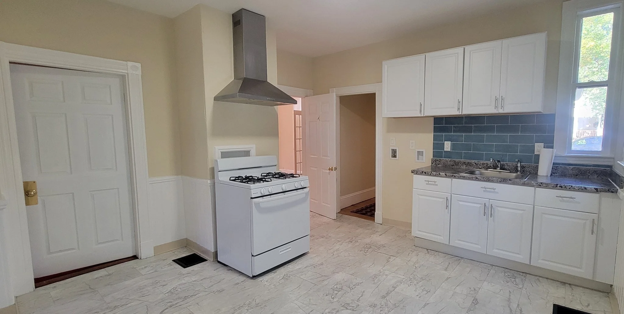 2 bed, 1 bath apartment for rent at 41 Longfellow St Unit 1, Dorchester — photo 11 of 20