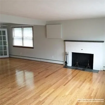 3 bed, 2 bath apartment for rent at 41 Loomis St Unit 41, Cambridge Highlands — photo 9 of 13