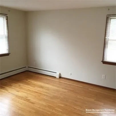 3 bed, 2 bath apartment for rent at 41 Loomis St Unit 41, Cambridge Highlands — photo 8 of 13