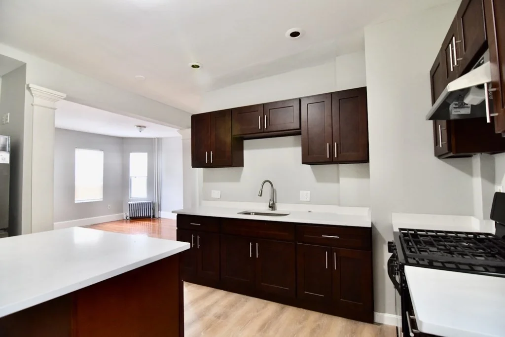 4 bed, 1 bath apartment for rent at 41 Lucerne Unit 1, Dorchester — photo 1 of 19