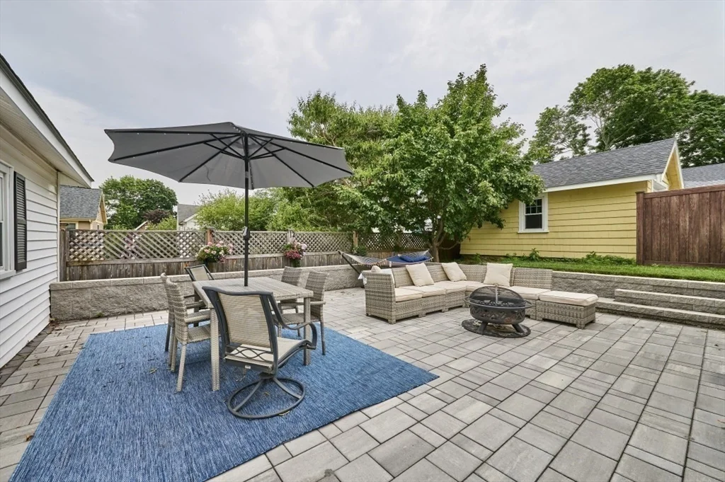 2 bed, 2 bath apartment for rent at 41 Lynde Ave, Melrose — photo 19 of 27
