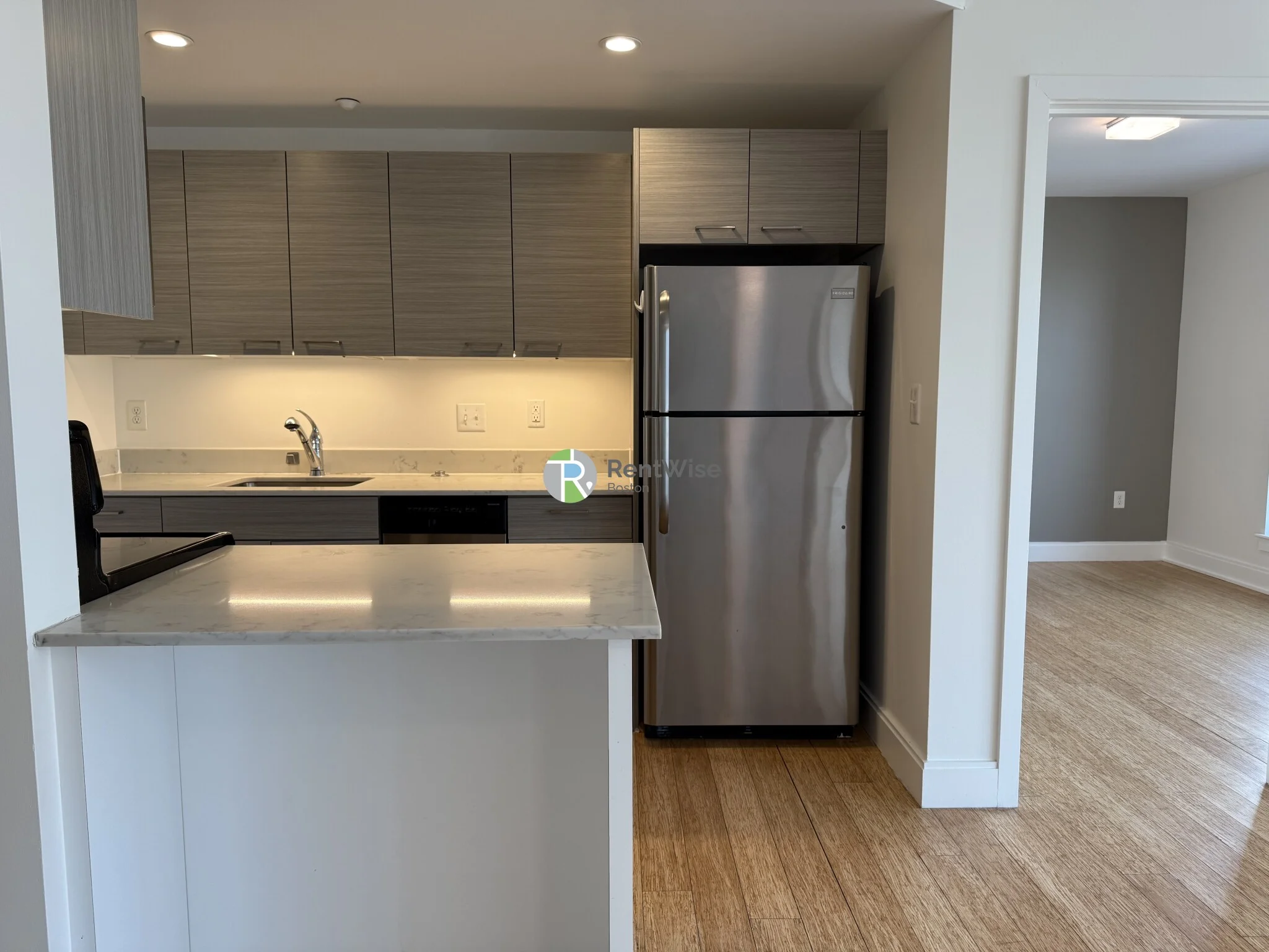 2 bed, 2 bath apartment for rent at 41 Malvern St Unit 402, Allston — photo 9 of 25