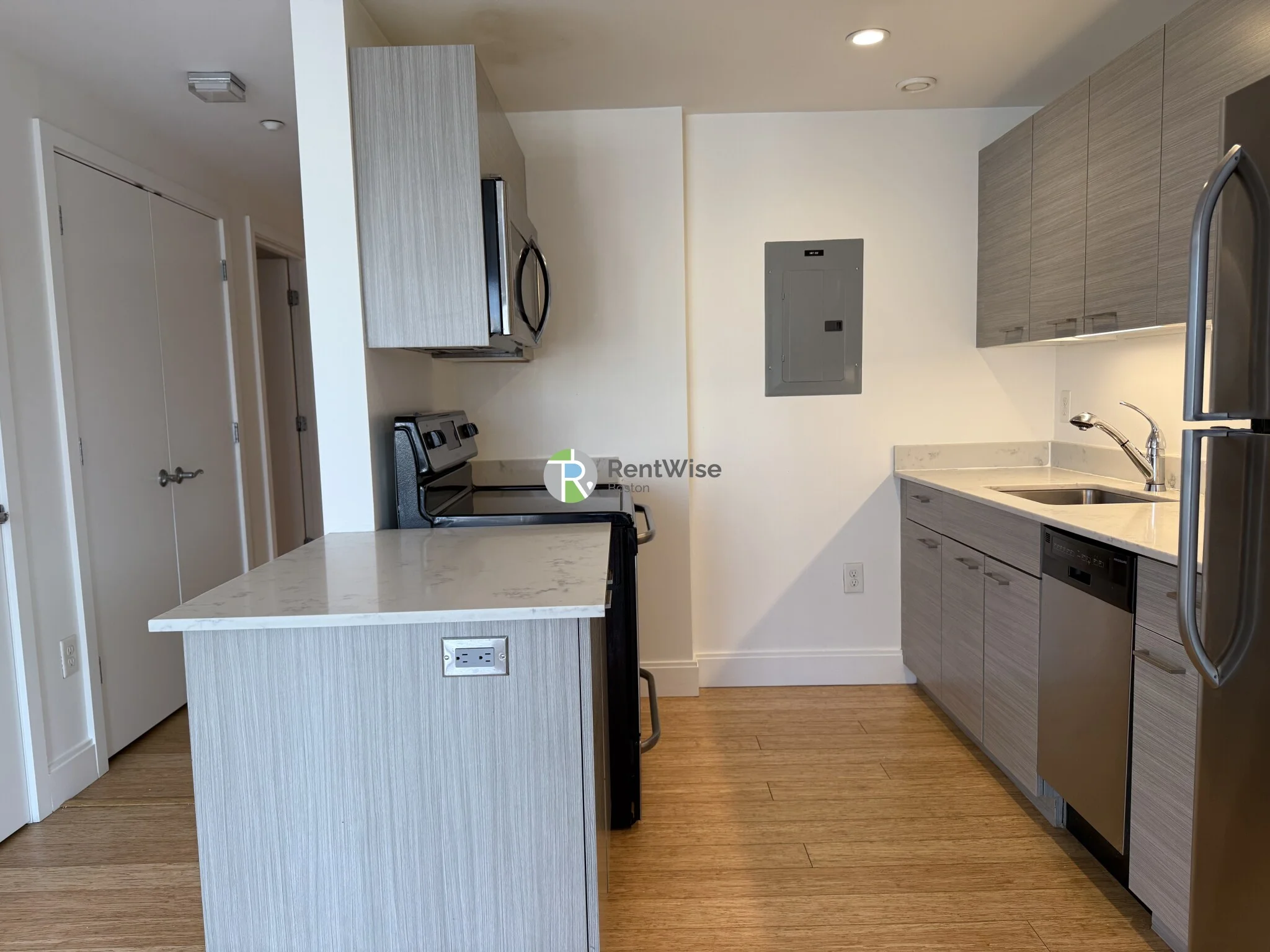 2 bed, 2 bath apartment for rent at 41 Malvern St Unit 402, Allston — photo 8 of 25