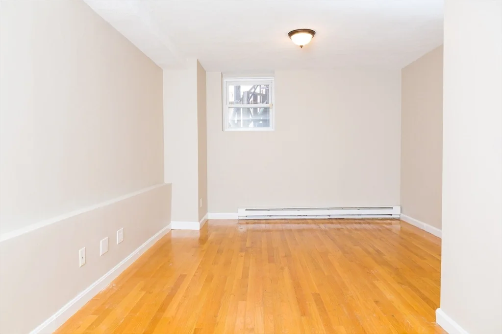 3 bed, 1 bath apartment for rent at 41 Marion, East Boston — photo 5 of 19