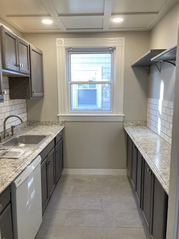 2 bed, 1 bath apartment for rent at 41 Middlesex Ave Unit 1, Swampscott — photo 2 of 8